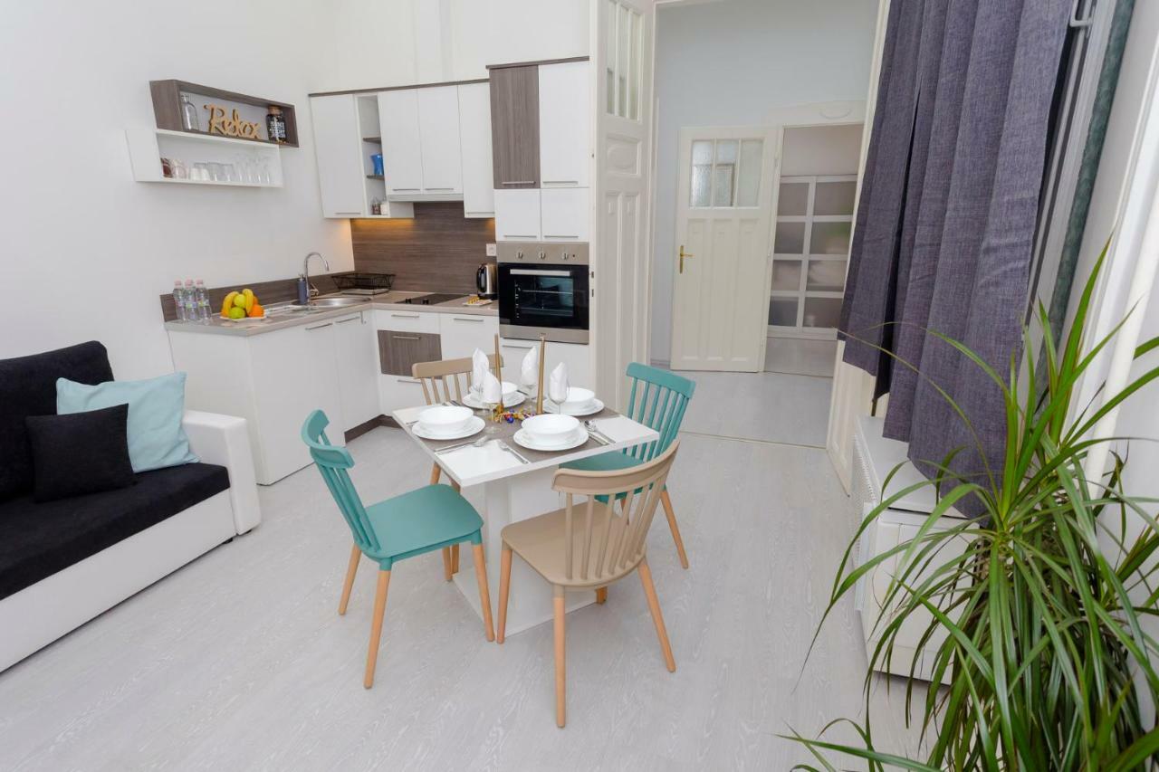 Boutique Residence Jokai - Apartment In The City Center Budapeşte Dış mekan fotoğraf