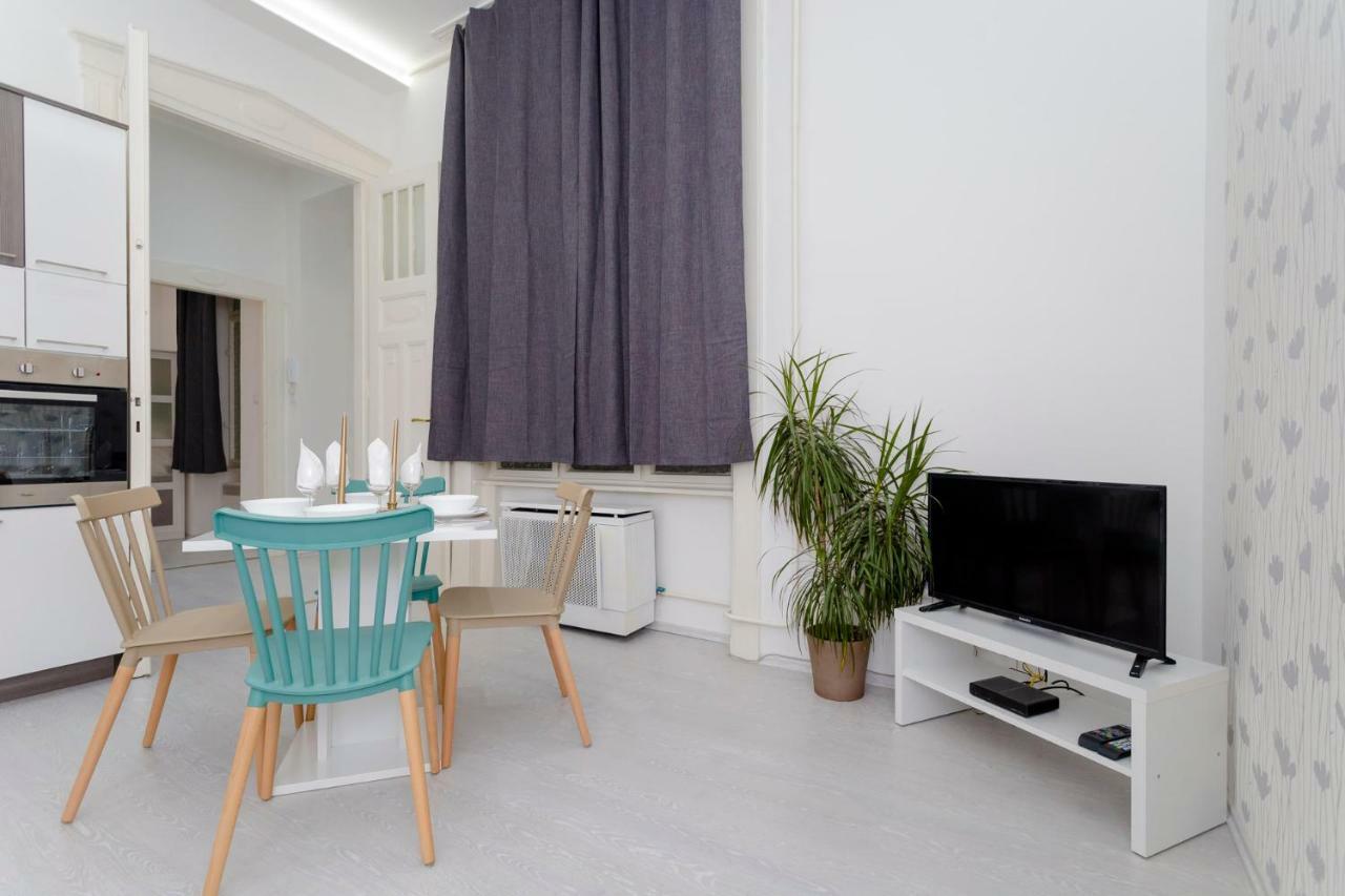 Boutique Residence Jokai - Apartment In The City Center Budapeşte Dış mekan fotoğraf